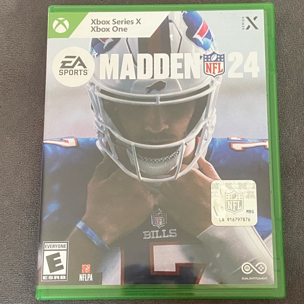 MADDEN 24 never used, just opened, never played